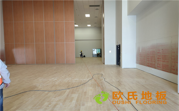 北京環球影城籃球館運動木地板案例